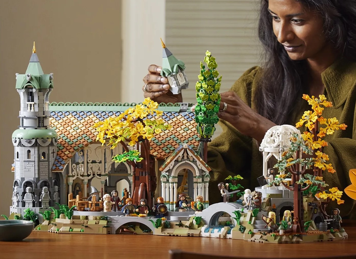 LEGO lance un set épique consacré à Fondcombe du Seigneur des Anneaux