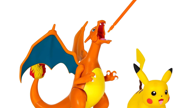 Figurines Pokémon Dracaufeu et Pikachu
