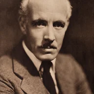 Lewis Stone