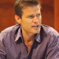 Casper Van Dien
