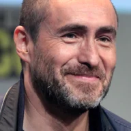 Demián Bichir