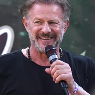 Costas Mandylor