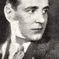 Kenneth Thomson