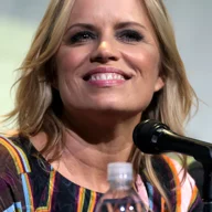 Kim Dickens