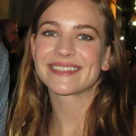 Britt Robertson