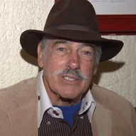 Andrés García