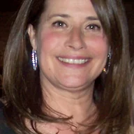 Lorraine Bracco