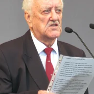 Bernard Cribbins