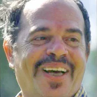 Ticky Holgado