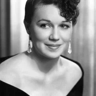 Jeanette Nolan