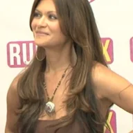 Nia Peeples