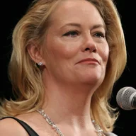 Cybill Shepherd