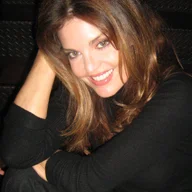 Tracy Scoggins