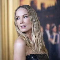 Joanne Froggatt