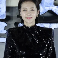 Yum Jung-ah