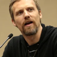Teddy Sears