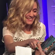 Evelyne Brochu