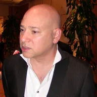 Evan Handler