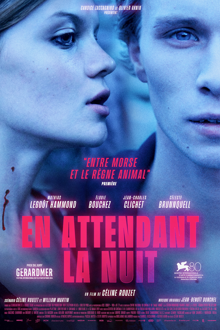 Dans la nuit moite