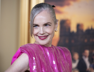 elizabeth mcgovern