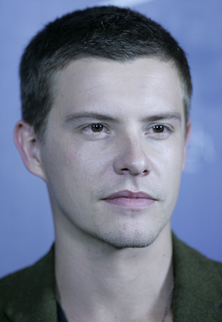 xavier samuel