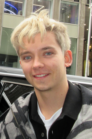 asa butterfield