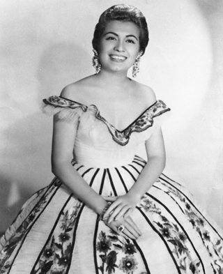 lola beltrán