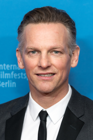 barry atsma
