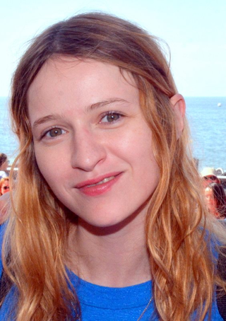 christa théret