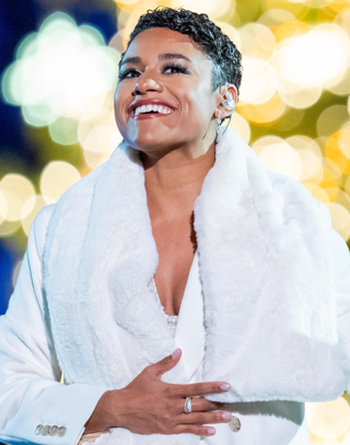 ariana debose