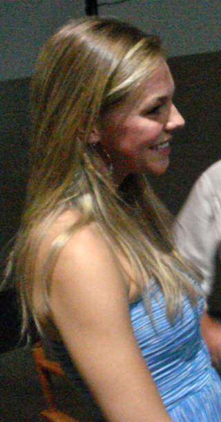eloise mumford