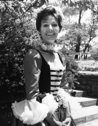 paula prentiss