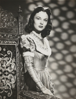 wanda hendrix