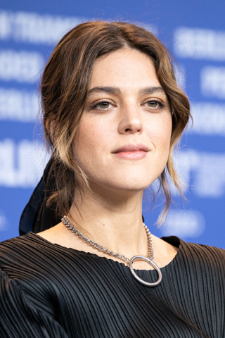 callie hernandez