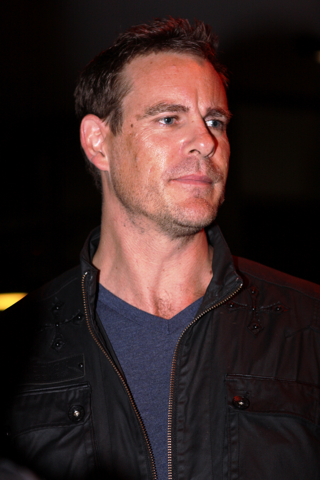 aaron jeffery