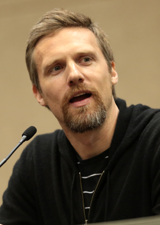 teddy sears