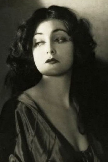 clothes make the woman