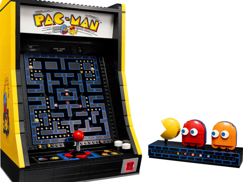 646ba201b0e906.07103366-lego-pacman-003-8.jpg
