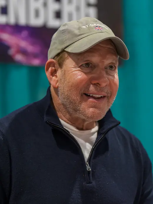 Steve Guttenberg