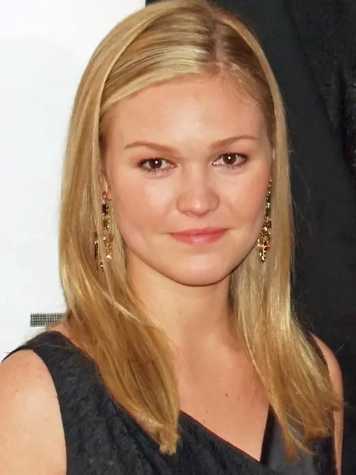 Julia Stiles