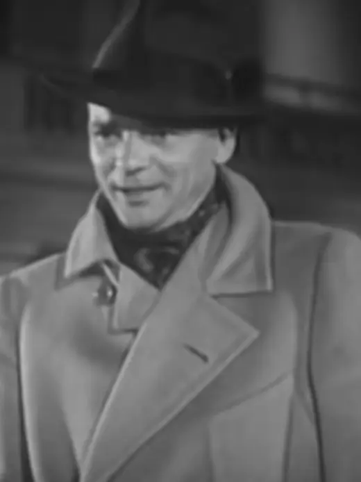 Russell Hopton