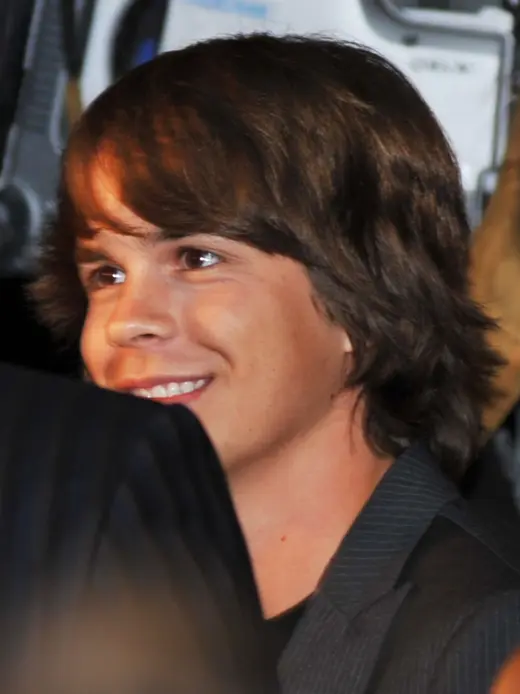 Johnny Simmons