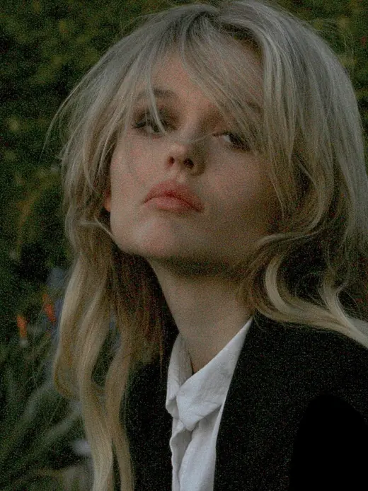 Emily Alyn Lind