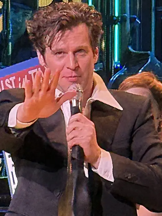 Jonathan Groff