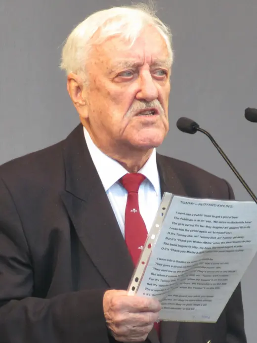 Bernard Cribbins