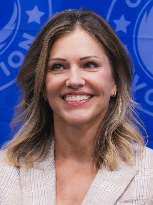 Tricia Helfer