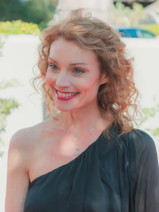 Lisa Brenner