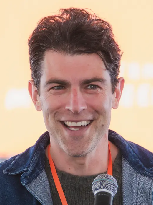 Max Greenfield