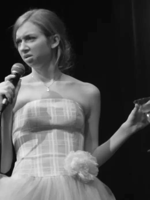 Lauren Lapkus