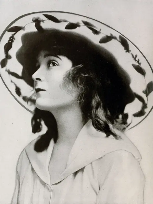 Mae Marsh